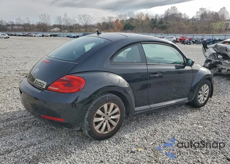 2015 Volkswagen Beetle 1.8T z USA, uszkodzony, nr VIN 3VWF17AT9FM608109
